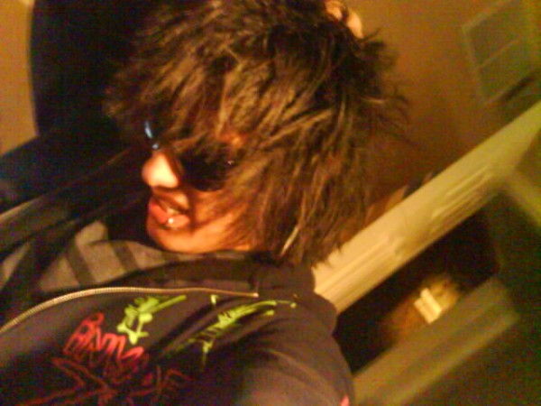 eMo ( bangs ) Hot-emo-boy_2