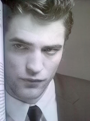 Scans de Robert Pattinson en la revista Homme de Grecia 0073