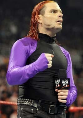 Thunder!!!!!! Jeff-Hardy-jeff-hardy-1295325-266-377%5B1%5D