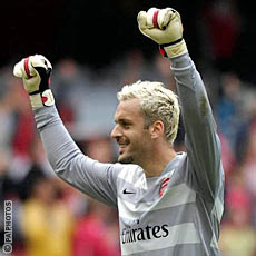 Almunia (Arsenal) 23:05 200709271604_almunia_0708portsmouth