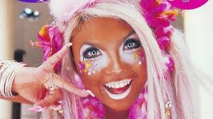 ¡Hola! (Si, saludo mega-típico :D) Ganguro