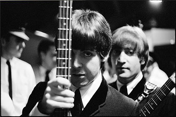 Tus fotos favoritas de los Beatles, o algo. - Página 2 Paul_and_john