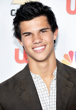 Hot or Not Game Taylor-lautner