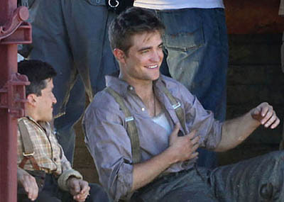 Team Fan: Robert Pattinson - Página 3 Fotos-de-Robert-Pattinson-en-Water-for-Elephants