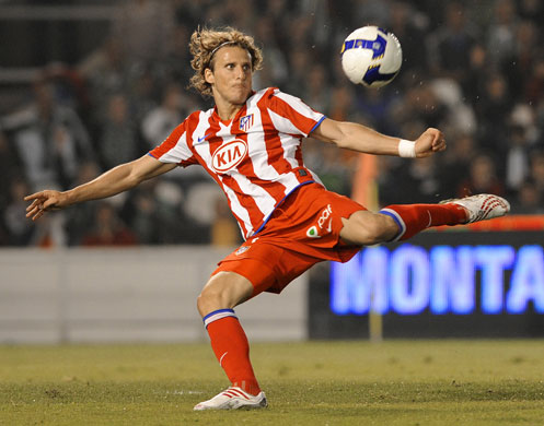 Inter quer Forlan Diego-Forlan-Soccer-Wallpaper