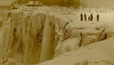 Foto Bekunya Air Terjun Niagara 1911 Beku7