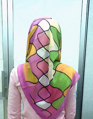 WELCOME BACK TUDUNG SEGIEMPAT BERCORAK  DSC02961_1