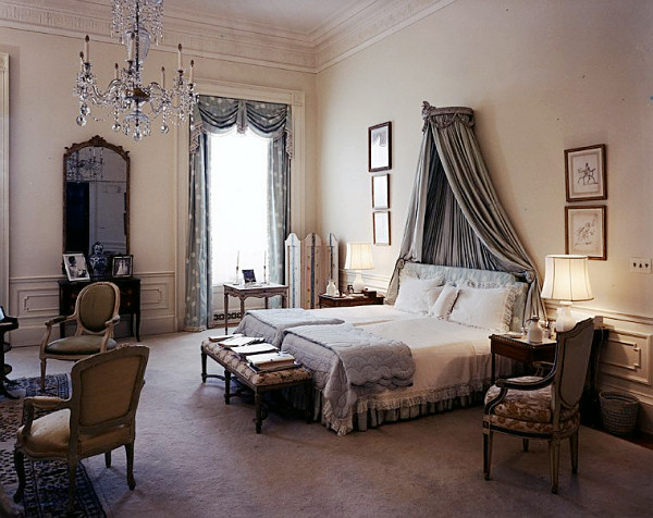 Description Master-bedroom-1962