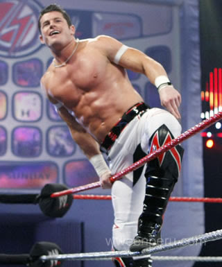 Contrato de Matt Sydal (Evan Bourne) Evan-bourne%5B1%5D