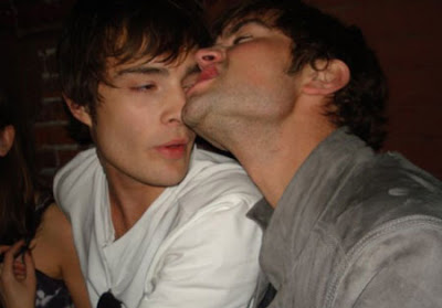 Paparazzi O: Chace-crawford-and-ed-westwick