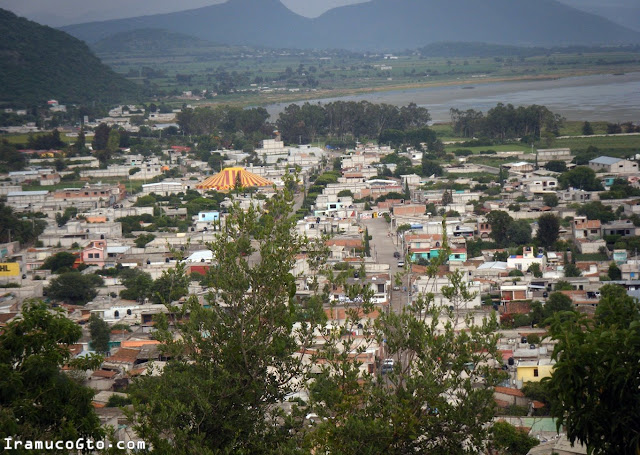 'Circo, maroma y teatro' en Irámuco Circo-en-iramuco-paisaje