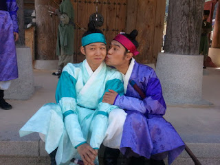 [1/10/2010][PHOTOS] Yoochun - Kang Sung Pil Twitter update 1