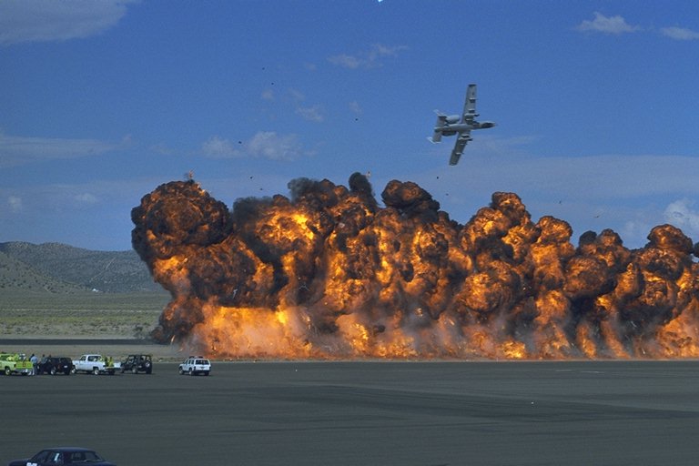 A-10 Warthog Strike A10napalm