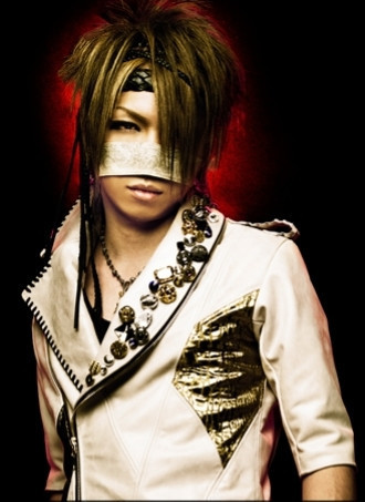 Akira Suzuki ~ Reita The-GazettE-RED-looks-reita