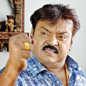 திருமணம் முடித்து தேனிலவு செல்லும் பெண் ஜோடிகள்!   Vijayakanth-anger