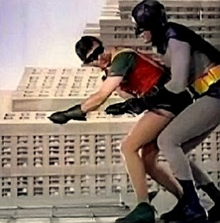 Video/foto/spam dal Web! No porno. - Pagina 15 Batman5