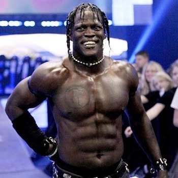 (Spoiler) Turn heel de R-Truth? R-Truth-wwe-superstar-2