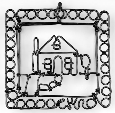 மெல்லிய கம்பிகளால் தத்ரூபமாக அமைக்கப்பட்ட வியக்கதகு கைவண்ணங்கள்  Wire-art-30