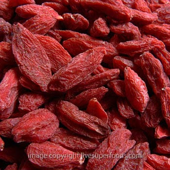 توت القوجي فوائدها رهيبة Goji-berries-closeup4