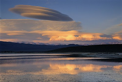 هذة صورنادرة للسحب حقيقيه بدون اي تعديل Lenticular