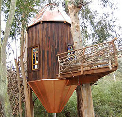 Some more crazy, cool and very unusual treehouses.... Cool-treehouse-19
