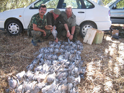 *(2010) Julio Ortega siembra el desasosiego entre los cazadores-Muy bueno Caza-A