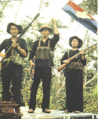 Les tenues Viet Congs. 24pw4nrVC