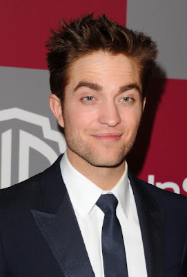 17-ENERO- OMG Robert Pattinson en los Globos de Oro!! *ACTUALIZADO* 108083814