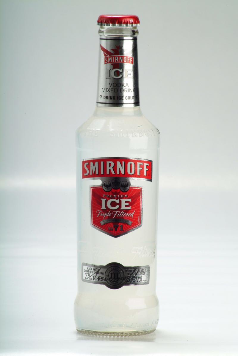 El vino aumenta el deseo sexual  Smirnoff_ice