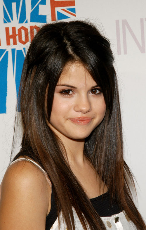 Selena Gomez: Tema Principal [CLOSED] - Página 4 Yjquv_blogdelatele-selena-gomez-vh1-5