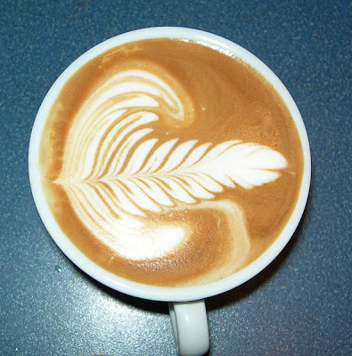 HAPPY NEW YEAR TO MCF Cappuchino_latte_art%5B1%5D