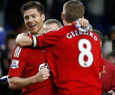 Otros ships... - Página 2 Xabi_alonso_gerrard