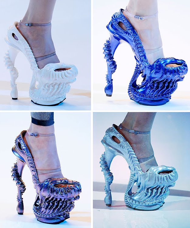 Bad Romance Shoes (SOLVED) Alexander-mcqueen-spring-2010-shoes-1