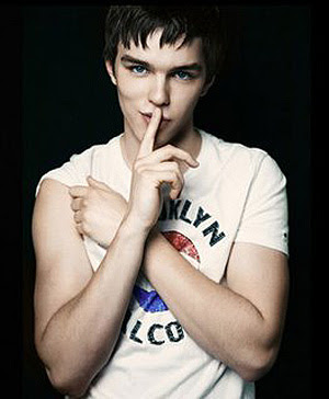 Tony Gooverstik  Painandperfection-Nicholas%20Hoult-3%20%2828%29