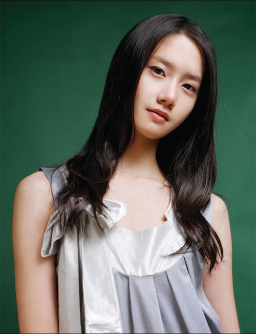 [Fotos] ♥ YoonA Pre-debut 101104