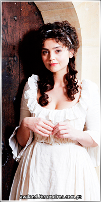 Jenna Louise Coleman 18484327_KCk5Y