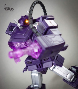 [Masterpiece Tiers] FANSTOYS FT-03T QUAKEWAVE aka SHOCKWAVE (G1) - Sortie Novembre 2015 - Page 2 0gLNpWyy