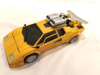 [Masterpiece Tiers] OMNIGONIX V-01 SPINOUT aka SUNSTREAKER - Sortie Début 2016 - Page 3 Dt8x3mTA