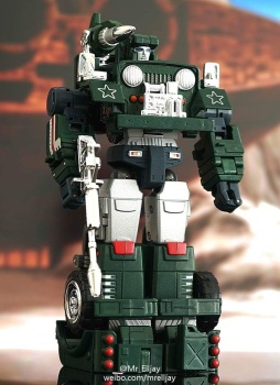 [Maketoys] Produit Tiers - Jouet MTRM-02 Gundog - aka Hound/Dépisteur - Page 2 Eea9iXym