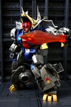[Fansproject] Produit Tiers TF - Page 17 O4TyzpP1