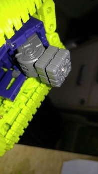 [Combiners Tiers] TOYWORLD TW-C CONSTRUCTOR aka DEVASTATOR - Sortie 2016 - Page 15 OPfGh4fD