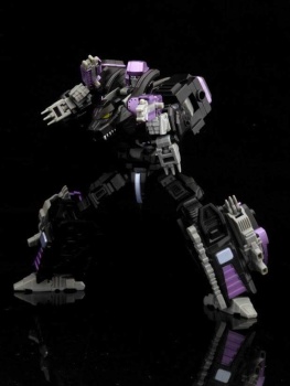 [Mastermind Creations] Produit Tiers - R-02 à R-06 Feral Rex (aka Prédacons G1) + R-20N Nero Rex (aka Prédacons Noir) - Page 2 QEAhg9O0