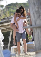 Nina Dobrev with her boyfriend Austin Stowell in Saint-Tropez (July 24) R868Ol70