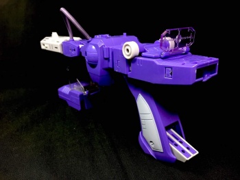 [Masterpiece Takara Tomy] MP-29 LASERWAVE aka SHOCKWAVE - Sortie Mars 2016 - Page 3 VEQ1Bqvw