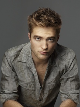 1 Febrero - Rob para Entertainment Weekly Shoot, Promoción Eclipse, en 2010!!!! VvmHw2fC