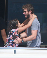 Nina Dobrev and Asustin Stowell enjoy the ocean off the cost the French Riviera (July 26) WuTkjsSD