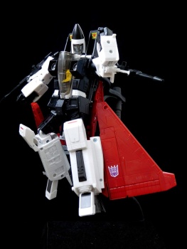 [Masterpiece Takara Tomy] MP-11NR RAMJET - Sortie Mars 2016 - Page 3 GeQIPHnf