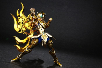  [Comentários] Saint Cloth Myth EX - Soul of Gold Aiolia de Leão - Página 9 LPCK8Dhi