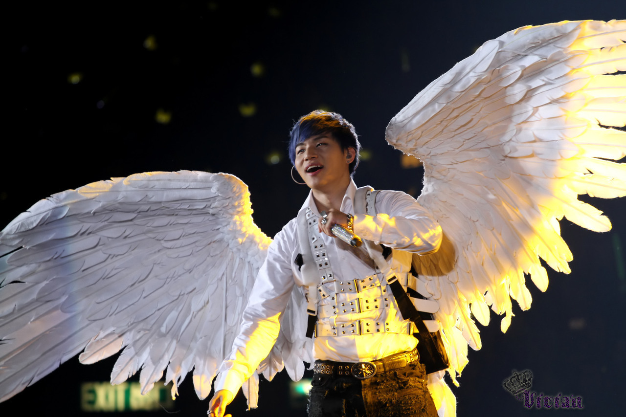 [PhoHD] ALIVE Tour 2012 ở Hồng Kông (8-9-10/12/2012) Tumblr_meth0129231rhpiaho1_1280