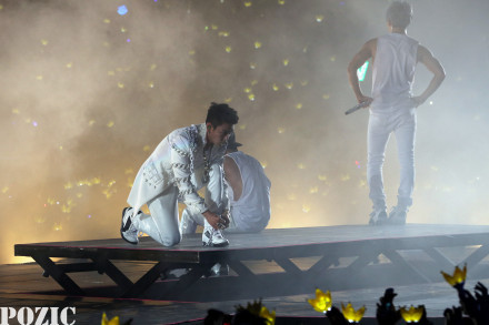 [PhoHD] ALIVE Tour 2012 ở Hồng Kông (8-9-10/12/2012) Tumblr_mev1k87dR81rd8m4do1_1280